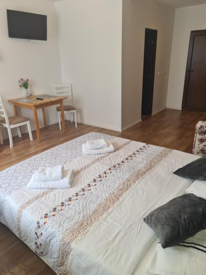Luca'S House Apartment Balotesti Ngoại thất bức ảnh